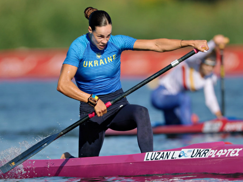 From Montemor junior silver to back-to-back World Champion: Luzan writes C1 200m history