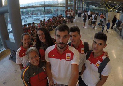 Young Canoe Sprint athletes ready to start at EYOF